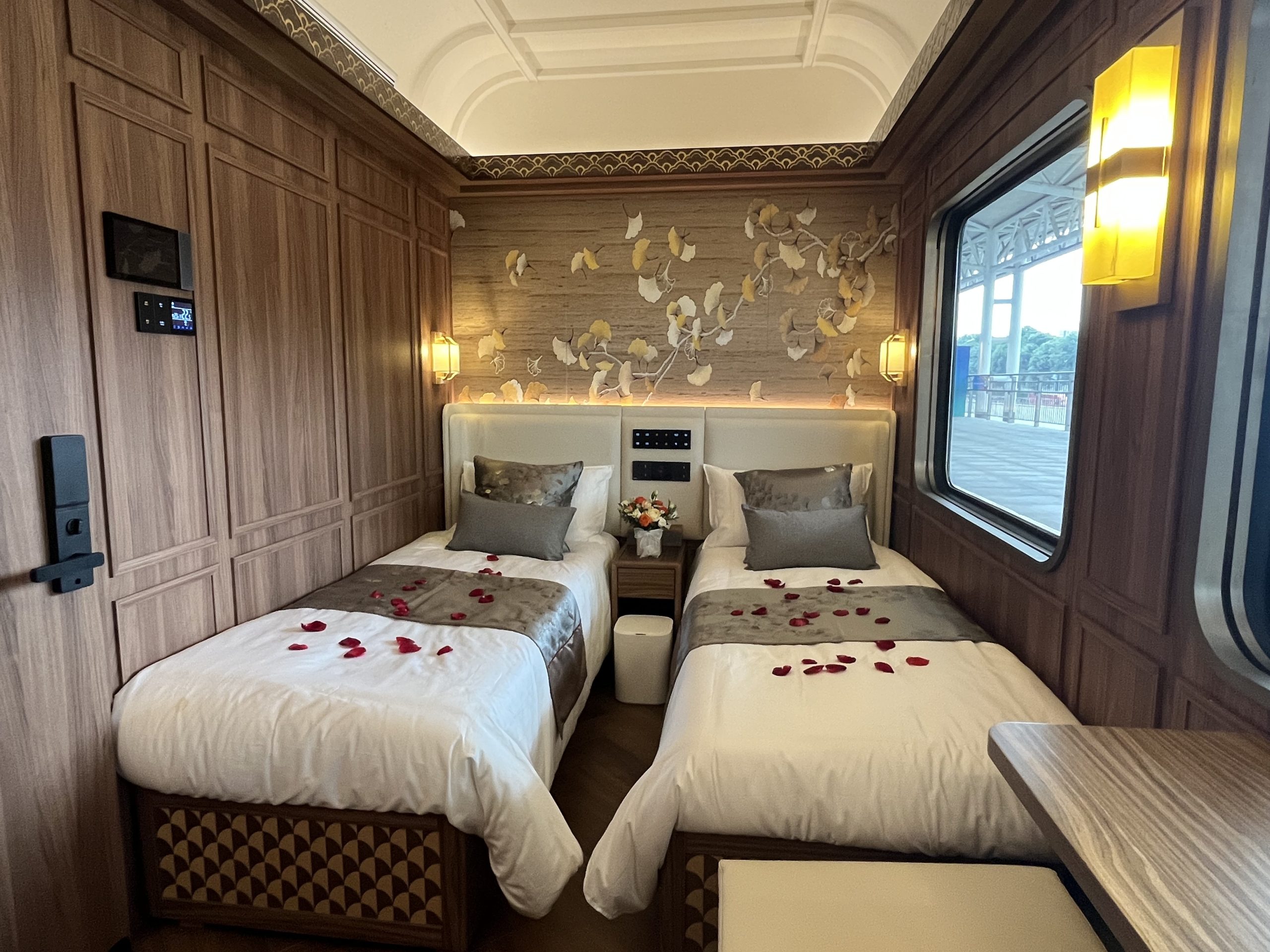 Booking for the 16-Day Northern and Southern Xinjiang Tour on Panda Special Train · Chengdu No.