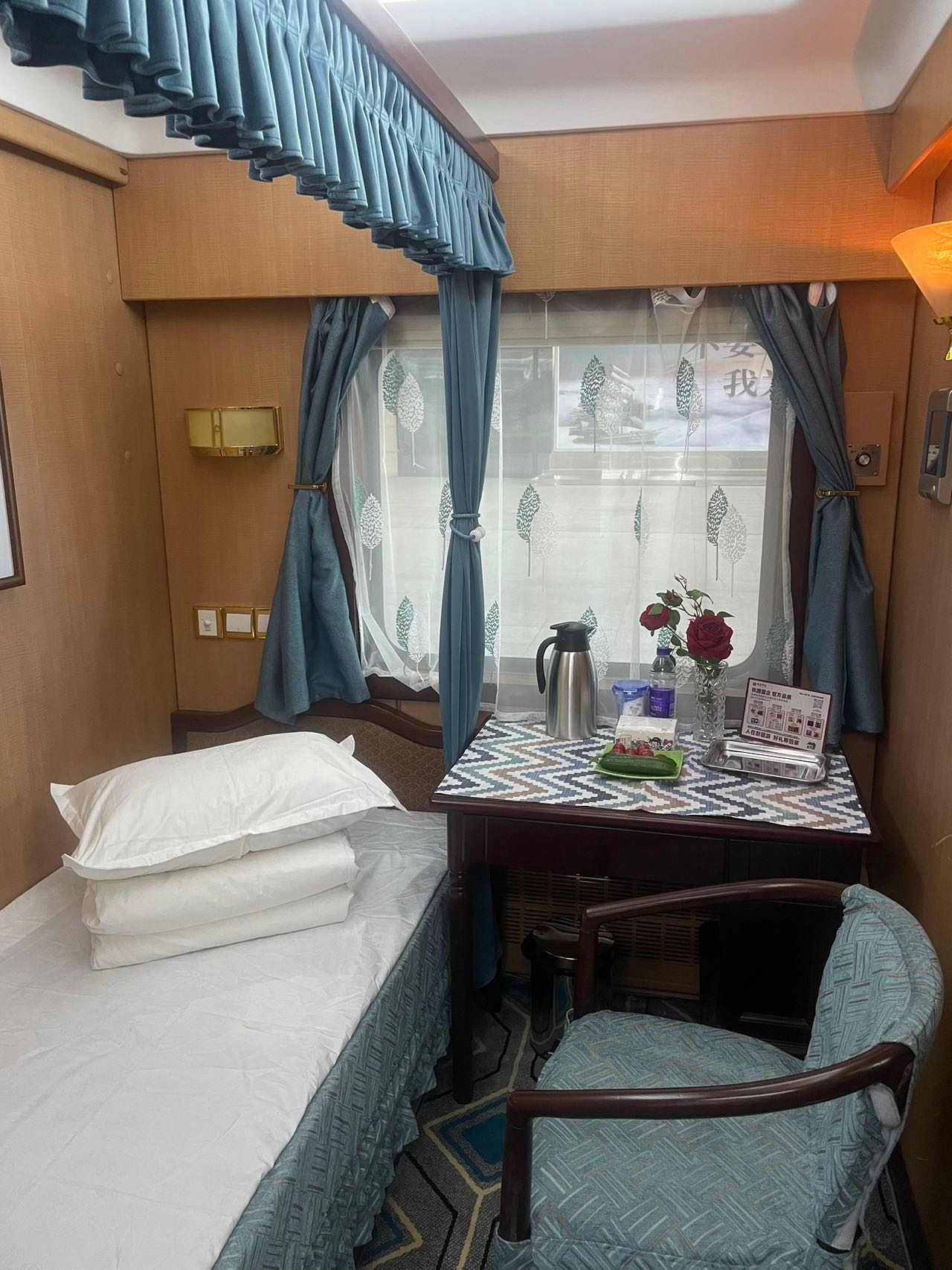 Kunlun Express • 14-Day Luxury Deep Tour of North & South Xinjiang